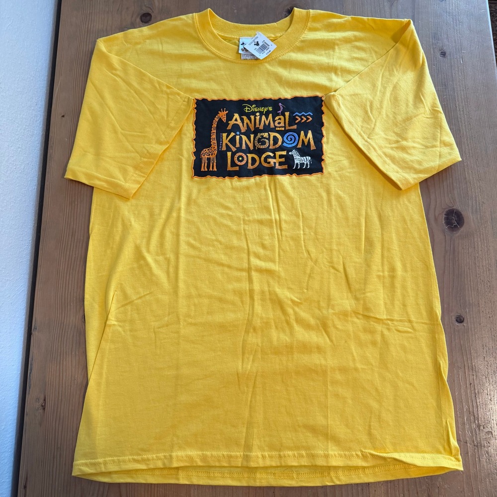 Disney Animal Kingdom Lodge T Shirt Mens Large Yellow Walt Disney World NWT
